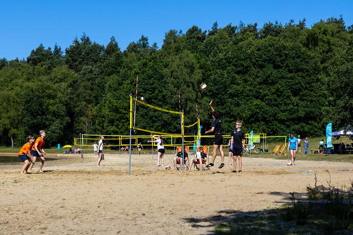 JBC Toernooi op Heerderstrand 21 juni 2025 met Dolfijn Beachvolleybal